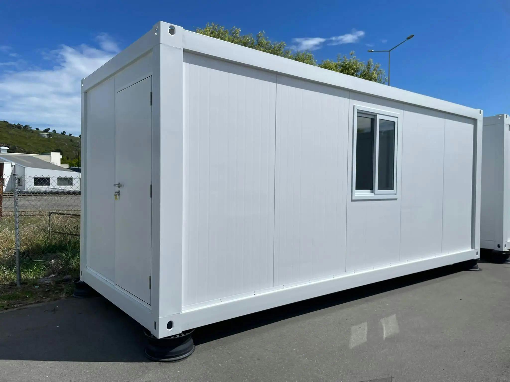 Standard cabin ready to go available in Auckland